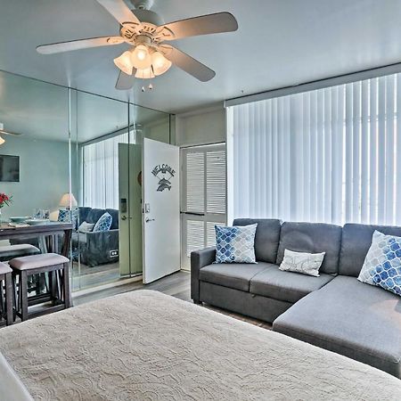 Virginia Beach Studio With Balcony And Pool View! Appartement Buitenkant foto